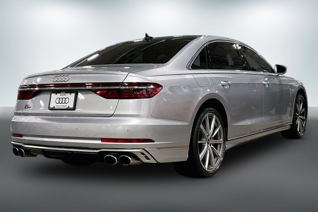 Used 2023 Audi S8 AWD/4WD image 13