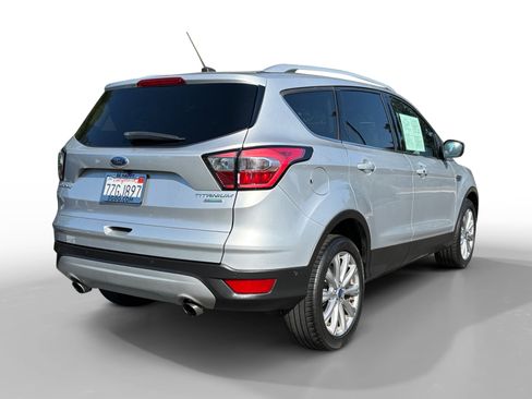 Used 2017 Ford Escape Titanium w/ Equipment Group 301A FWD image 5
