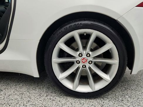 Used 2016 Jaguar F-TYPE S image 9