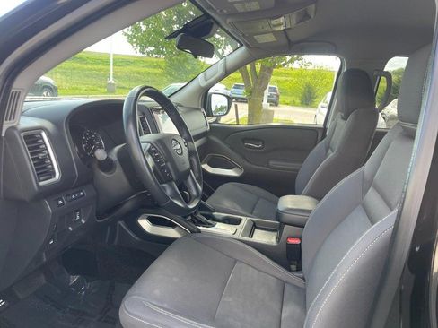 Used 2022 Nissan Frontier SV AWD/4WD image 20