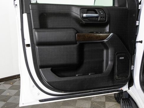 Used 2022 GMC Sierra 1500 Denali image 32