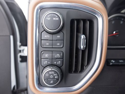 Used 2023 Chevrolet Silverado 2500 High Country w/ Z71 Off-Road Package AWD/4WD image 39