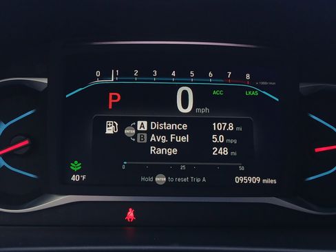 Used 2020 Honda Pilot Touring image 15