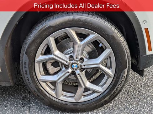 Used 2024 BMW X3 sDrive30i w/ Premium Package RWD image 11