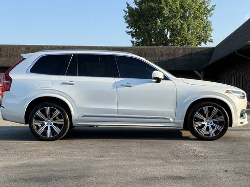 Used 2021 Volvo XC90 T8 Inscription w/ Protection Package Premier image 7
