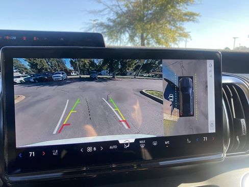 New 2025 Ford Expedition Max Platinum w/ Driver's Package image 21