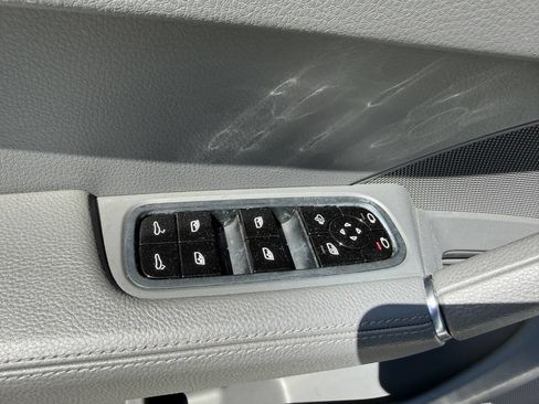 Used 2020 Porsche Cayenne AWD/4WD image 22