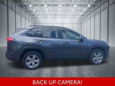 Used 2024 Toyota RAV4 XLE AWD/4WD image 5