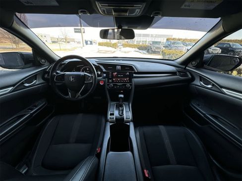 Used 2021 Honda Civic Sport image 16