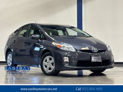 Used 2011 Toyota Prius Four w/ Navigation Pkg