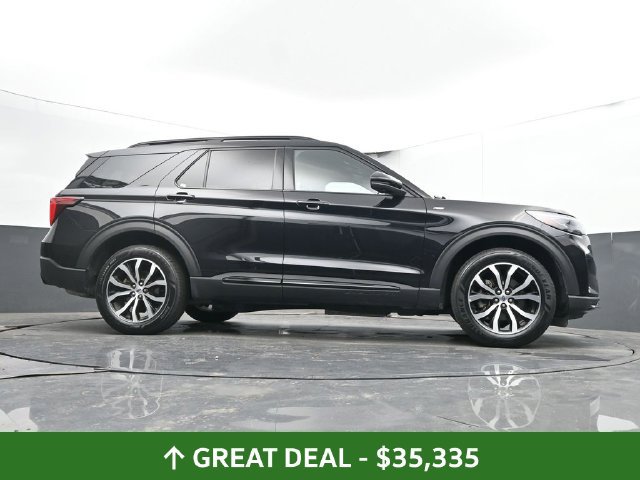 Used 2025 Ford Explorer ST-Line AWD/4WD image 49