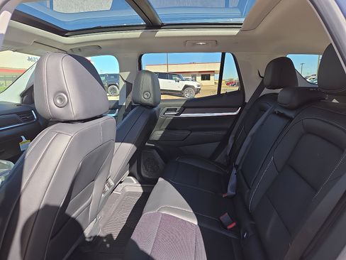 New 2026 GMC Terrain Denali w/ LPO, Floor Liner Package image 8