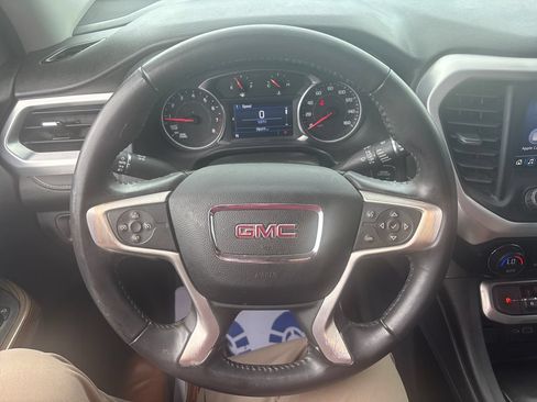 Used 2020 GMC Acadia SLE FWD image 19