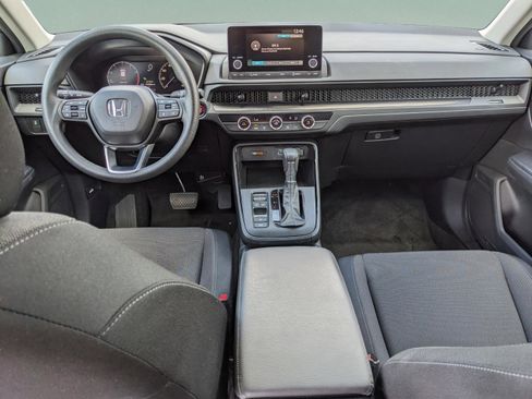 Used 2024 Honda CR-V LX image 17