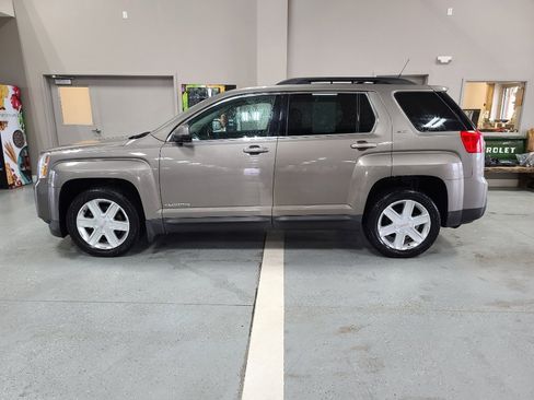 Used 2012 GMC Terrain SLT image 1