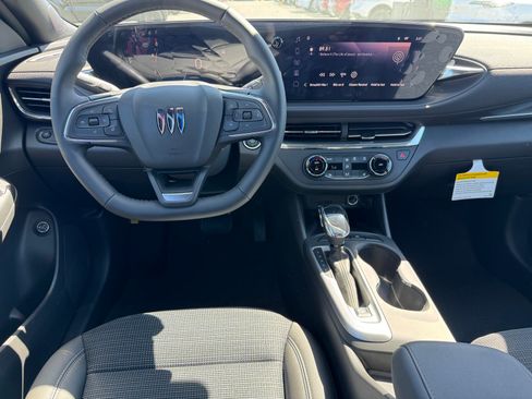 New 2026 Buick Envista Preferred w/ Convenience I Package FWD image 14