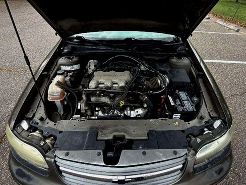 Used 2002 Chevrolet Malibu LS image 20