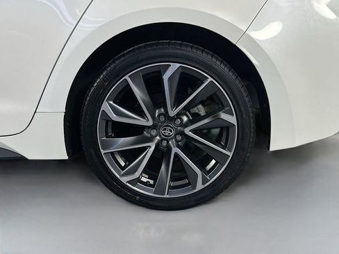 Used 2021 Toyota Corolla SE w/ SE Premium Package image 33