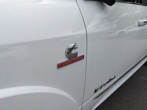 Used 2022 RAM 3500 Limited w/ Safety Group image 13