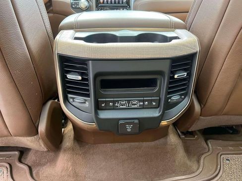 Used 2020 RAM 1500 Limited AWD/4WD image 14