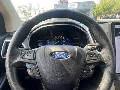 Used 2023 Ford Edge SE AWD/4WD image 19