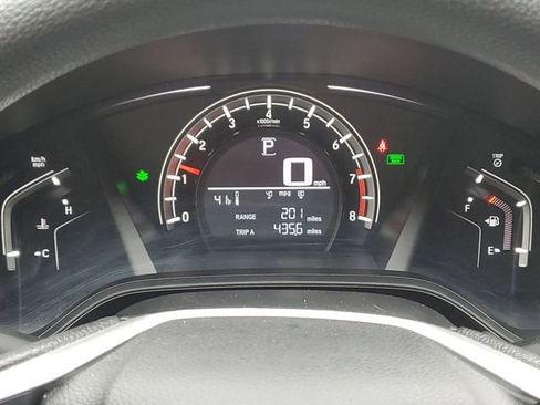 Used 2019 Honda CR-V LX image 17