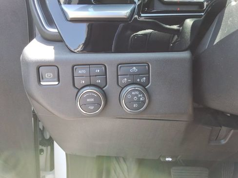 Certified 2022 Chevrolet Silverado 1500 RST AWD/4WD image 34
