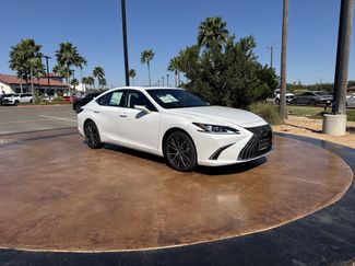 New 2025 Lexus ES 350 w/ Premium Package video 1