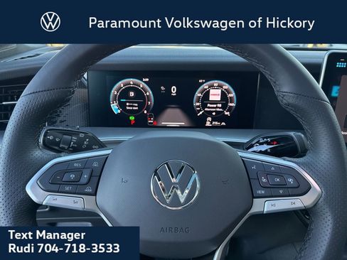New 2026 Volkswagen Tiguan SE R-Line AWD/4WD image 32
