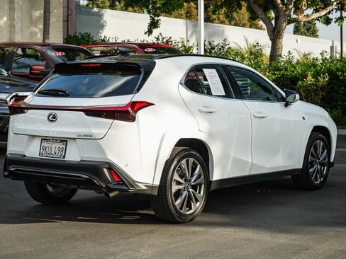 Used 2024 Lexus UX 250h F Sport FWD image 6