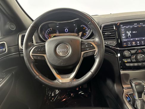 Used 2019 Jeep Grand Cherokee Limited image 24