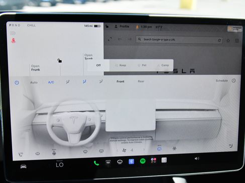 Used 2022 Tesla Model Y Performance AWD/4WD image 23