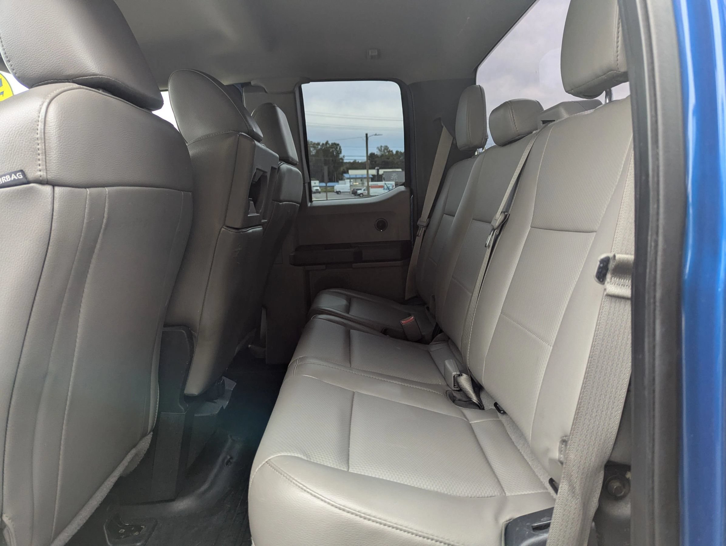 Used 2017 Ford F150 XL w/ Equipment Group 101A Mid RWD image 9