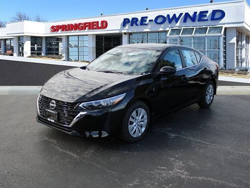 Used 2025 Nissan Sentra S image 3