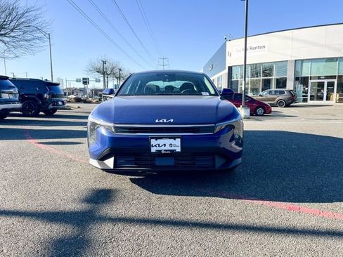 New 2025 Kia K4 LXS image 6