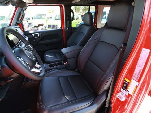 New 2026 Jeep Wrangler Sahara AWD/4WD image 23