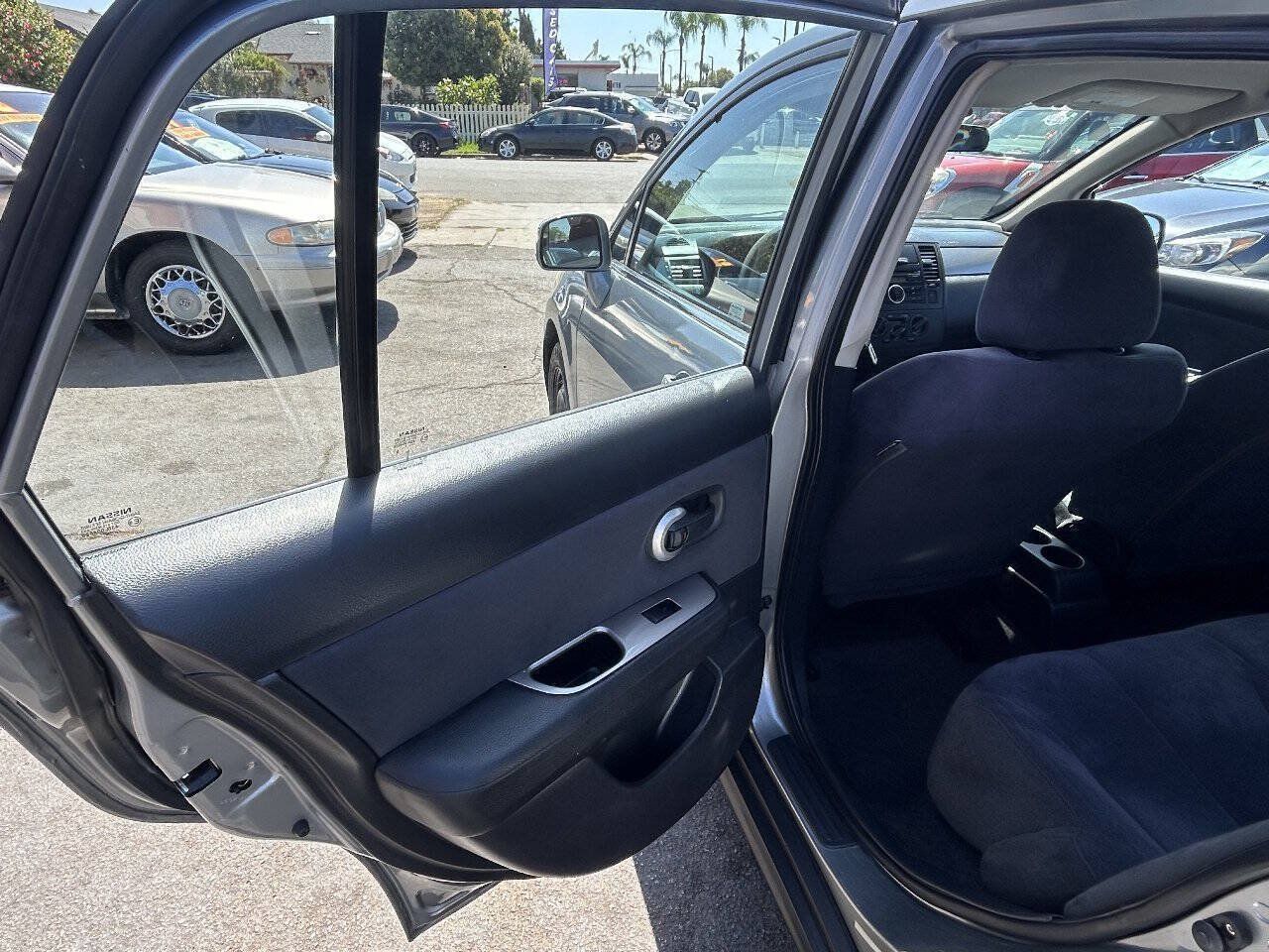 Used 2007 Nissan Versa 1.8 S w/ PWR Pkg FWD image 15