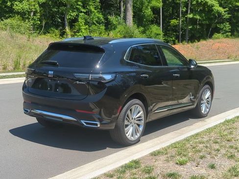 Used 2025 Buick Envision Avenir AWD/4WD image 13