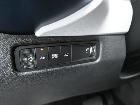 New 2026 Chevrolet Equinox EV LT AWD/4WD image 16