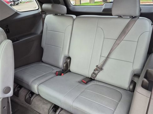 Used 2020 Chevrolet Traverse Premier w/ LPO, Floor Liner Package image 24