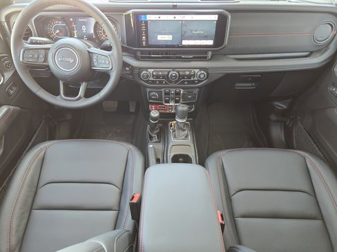 New 2025 Jeep Gladiator Rubicon w/ Convenience Group image 2