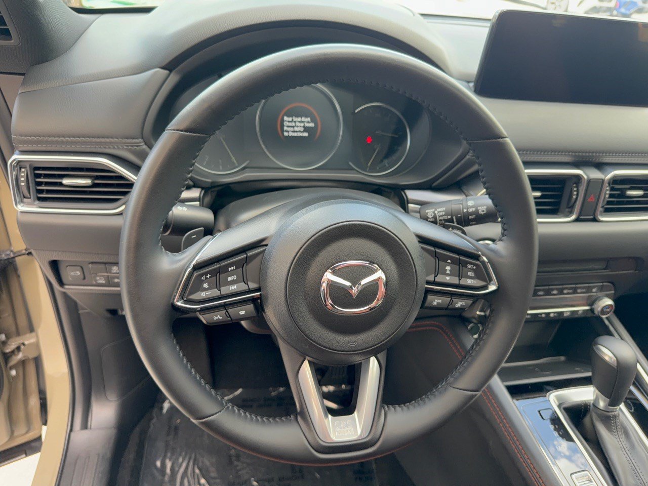 Used 2025 MAZDA CX-5 Carbon Edition AWD/4WD image 10