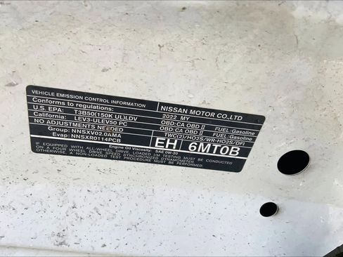 Used 2022 Nissan Rogue Sport S image 32