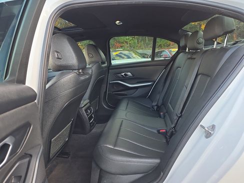 Used 2019 BMW 330i xDrive Sedan w/ Driving Assistance Package image 33