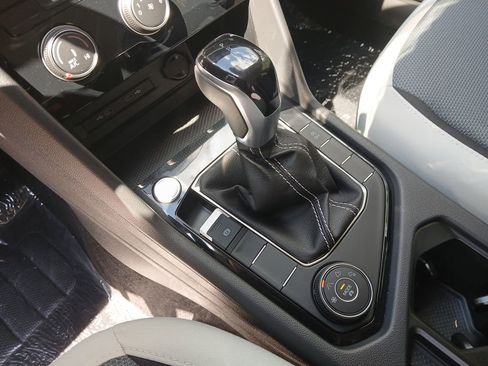 New 2025 Volkswagen Taos S image 22