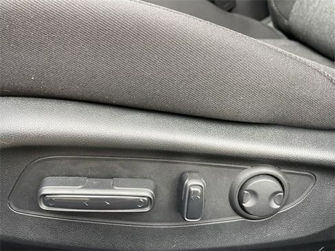 Used 2025 Honda Accord Sport image 25