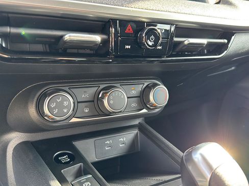 New 2026 Nissan Kicks S image 23