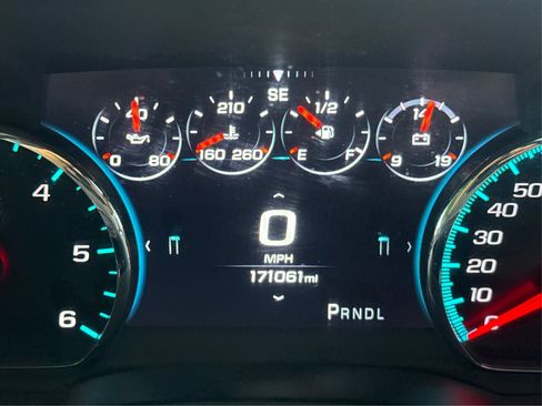 Used 2017 GMC Yukon XL Denali w/ Open Road Package RWD image 15