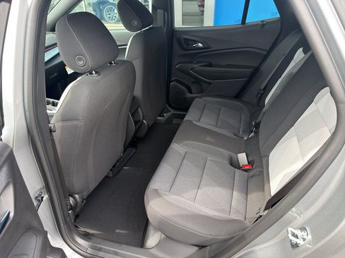 New 2026 Chevrolet Trax RS FWD image 9
