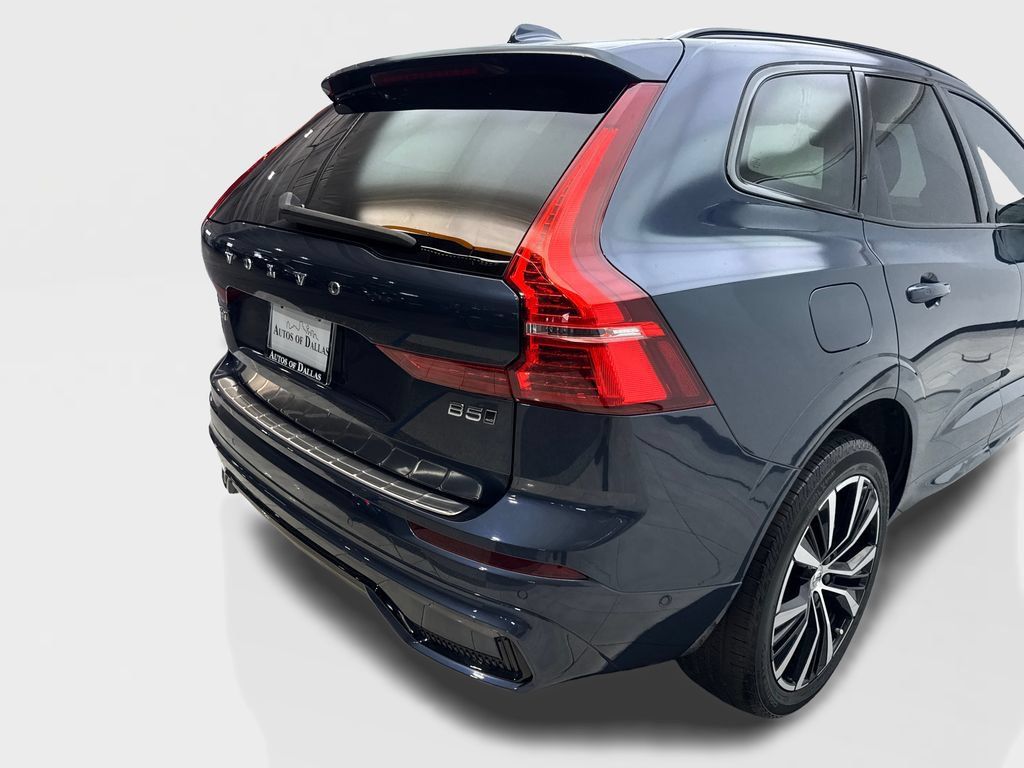 Used 2024 Volvo XC60 B5 Plus w/ Protection Package Premier AWD/4WD image 19